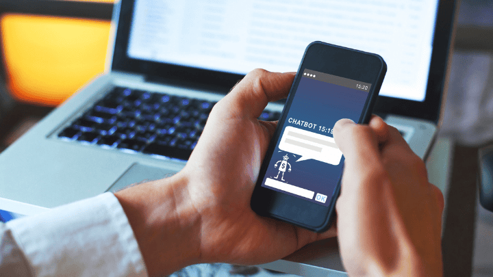 Smart Banking: The Role of AI Chatbots in Modern Financial Services